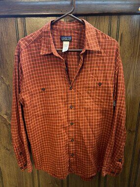 Patagonia Men's Medium Orange/Red Flannel Button Down Shirt Long Sleeve M